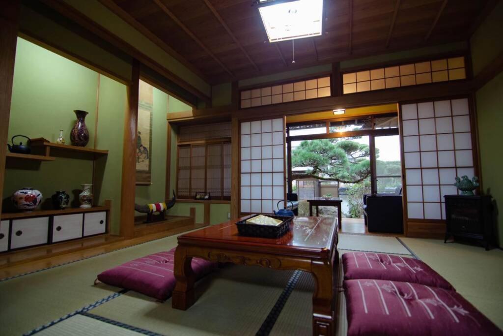 太宰苑 - Dazaien Traditional Japanese Houses Dazaifu Eksteriør bilde